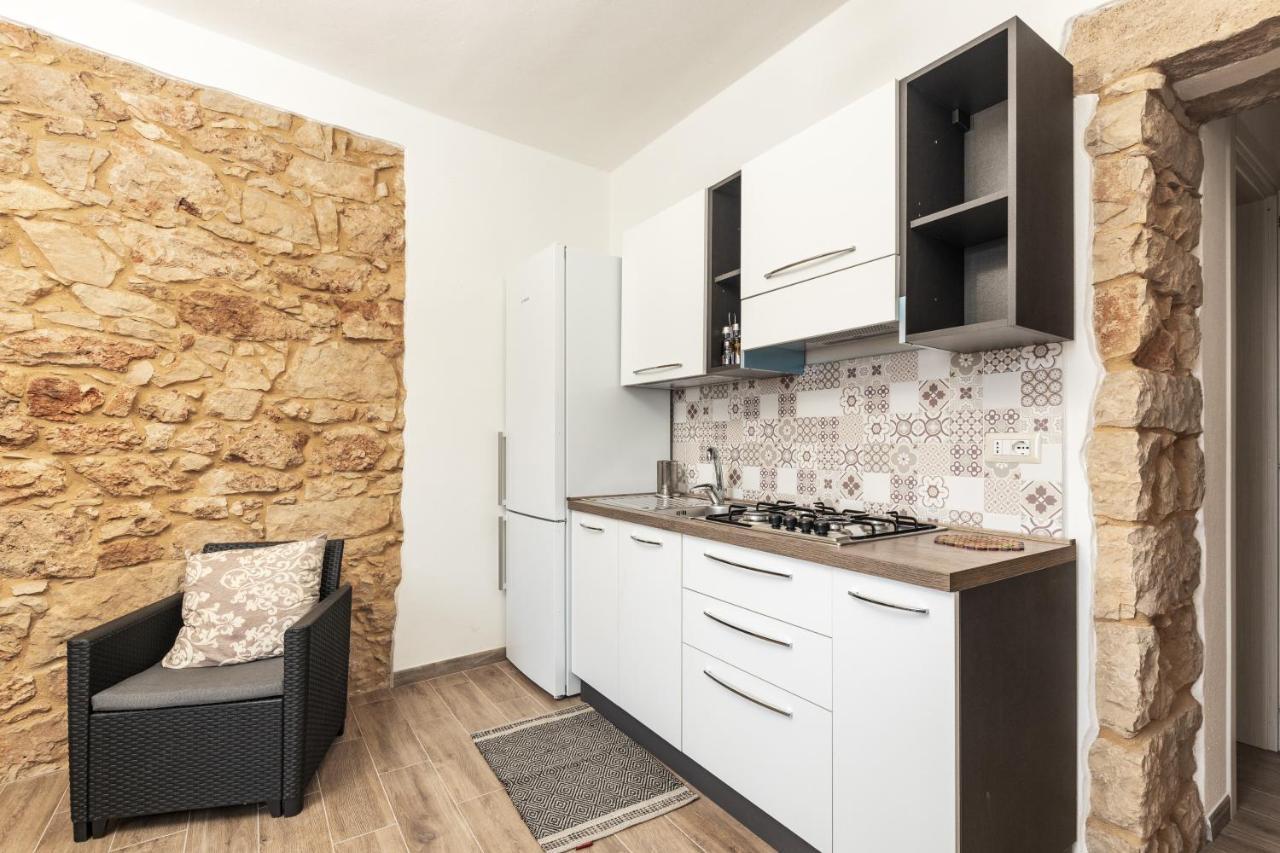 Dommu Anna Apartment Baunei Ngoại thất bức ảnh